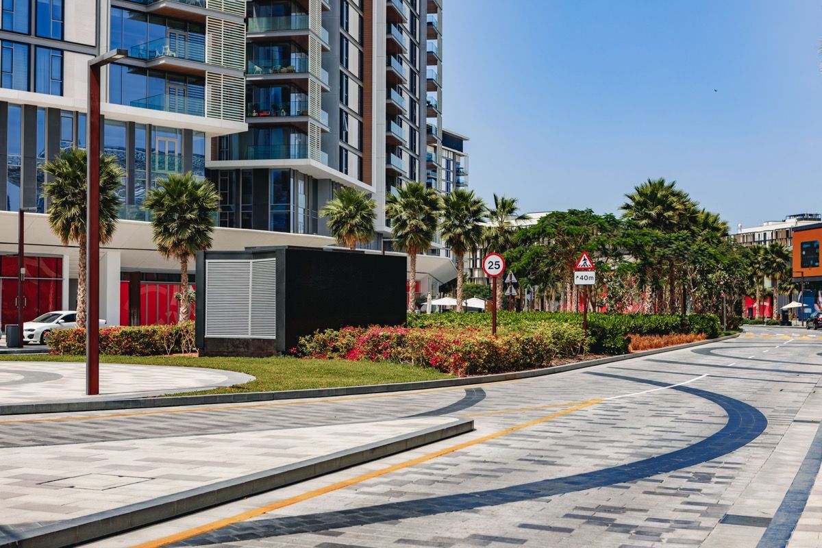 HiBayt team and residential community management